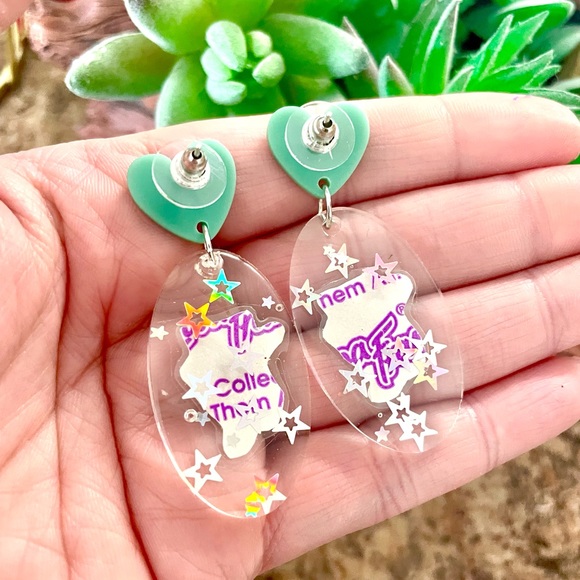 Lisa Frank Raccoon Acrylic Dangle Earrings - Picture 5 of 5